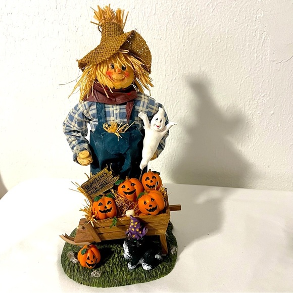 13-inch Halloween Fabric Witch and Scarecrow Combo Figure Set Missing 2 Bumpkins - Picture 5 of 9